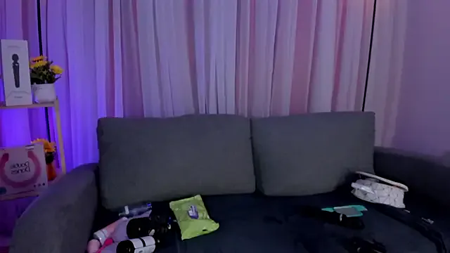 MelodySweett from StripChat