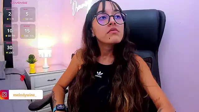 MelodyWinx from StripChat
