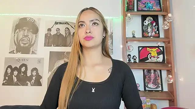 Girls: try live performances with matured performers, from dancing to quirks, in a variety of beautiful sex cams.