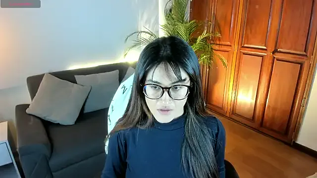 MeridaFox_ from StripChat is Freechat