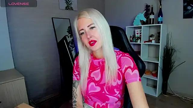 Mermaid_N from StripChat