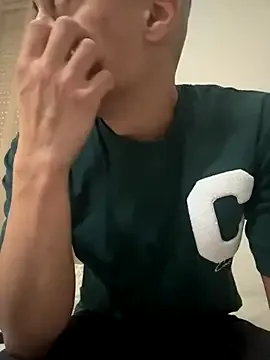 Merousexy282828 from StripChat is Freechat