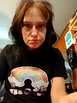 MetalGoddess from StripChat is Freechat