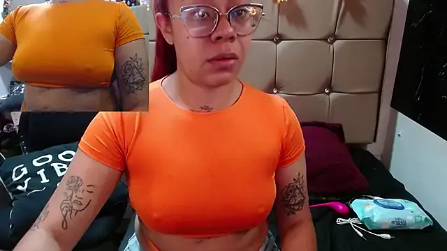 Girls: try live performances with matured performers, from dancing to quirks, in a variety of beautiful sex cams.