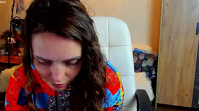 Mia_grantes from StripChat