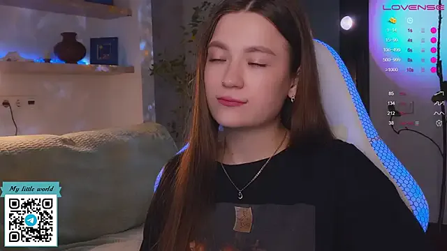 Girls: try live performances with matured performers, from dancing to quirks, in a variety of beautiful sex cams.