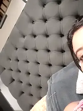 mialorents from StripChat is Freechat