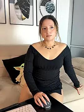 Girls: try live performances with matured performers, from dancing to quirks, in a variety of beautiful sex cams.
