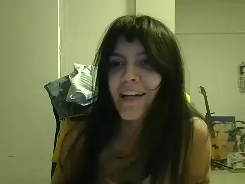 miapink33 from StripChat is Freechat