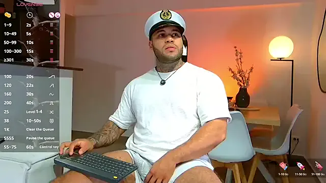 Michael_Salens from StripChat is Freechat