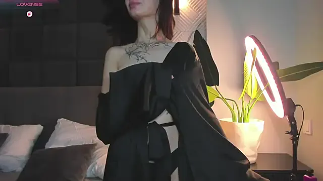 Michelle_Murray from StripChat is Freechat