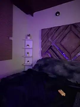 MichelleDiaz_Pink from StripChat is Freechat