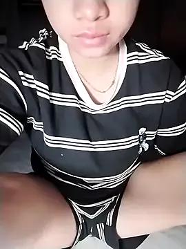 Mie_rose from StripChat is Freechat
