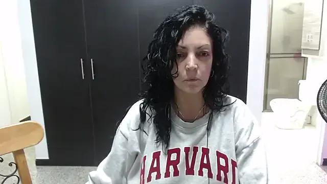 mijal_queen from StripChat is Freechat