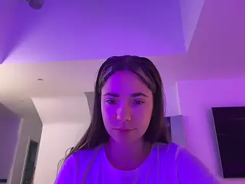 Mika_Miller from StripChat