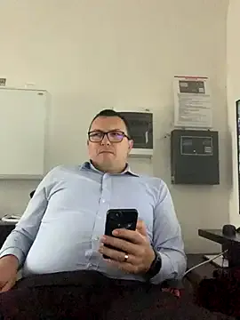 Mike8523 from StripChat is Freechat