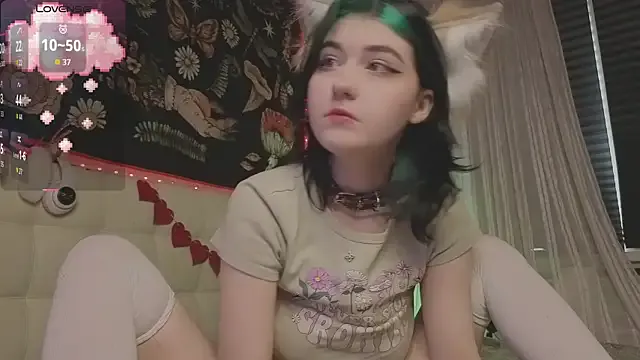 Miko_Meow from StripChat