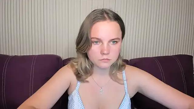 milalapka from StripChat is Freechat