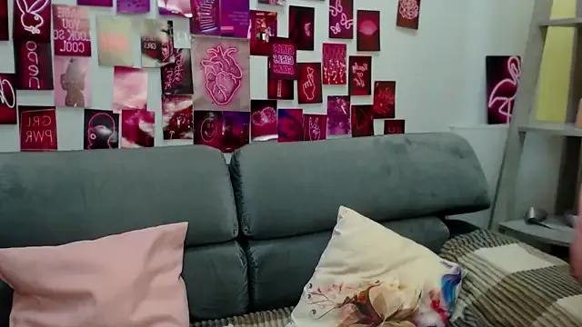 Girls: try live performances with matured performers, from dancing to quirks, in a variety of beautiful sex cams.