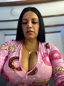 Milff_parkerrr from StripChat is Freechat