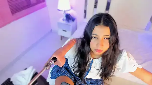 Miliaangeles from StripChat