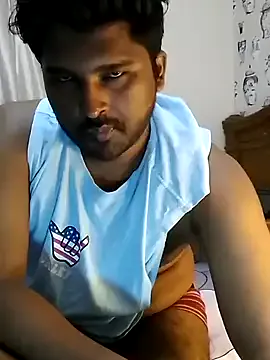 milkyseduce from StripChat is Freechat