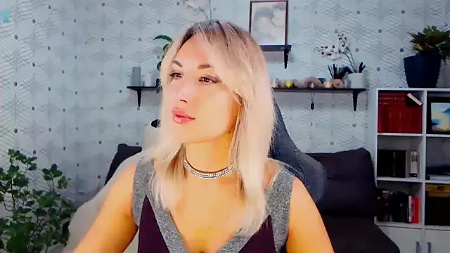 Girls: try live performances with matured performers, from dancing to quirks, in a variety of beautiful sex cams.