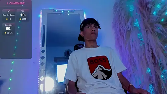 Girls: try live performances with matured performers, from dancing to quirks, in a variety of beautiful sex cams.