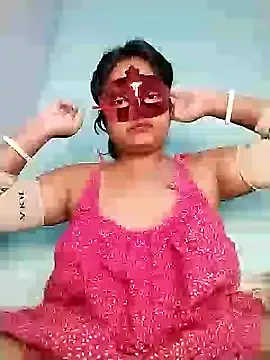 Mimi87hoty from StripChat