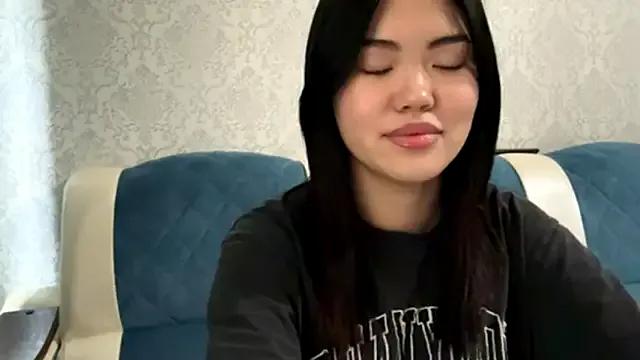 MIMIMary from StripChat
