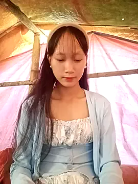 minachao- from StripChat is Freechat