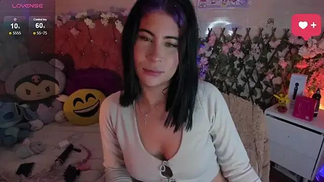 Minami_Nakamura from StripChat is Freechat