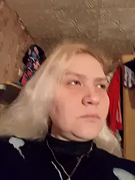 Minna_Jeannie from StripChat is Freechat