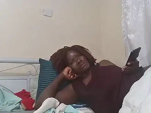 MINNYIRI from StripChat