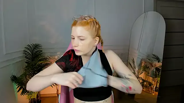 Girls: try live performances with matured performers, from dancing to quirks, in a variety of beautiful sex cams.