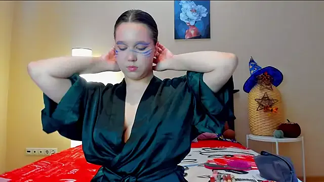 Mira_Karter from StripChat is Freechat