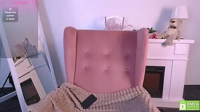 MirraBellanta from StripChat