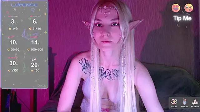 mischellemeow13 from StripChat is Freechat