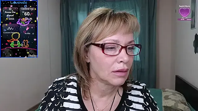 Miss_Moren from StripChat