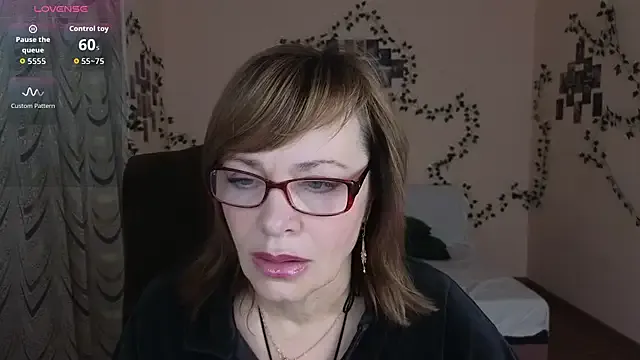 Miss_Moren from StripChat is Freechat