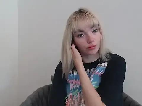 missxPOLLY from StripChat