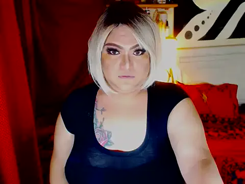 Mistress4fun from StripChat