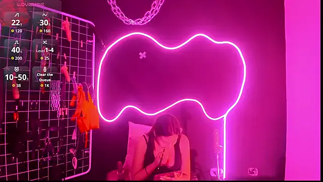 Girls: try live performances with matured performers, from dancing to quirks, in a variety of beautiful sex cams.