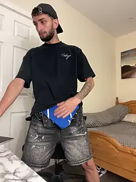 Mixedcouplee69 from StripChat