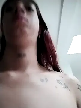 Molly-_- from StripChat is Freechat