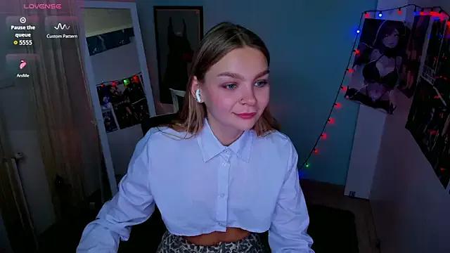 Molly_sweetie from StripChat