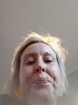 mollymay69 from StripChat is Freechat