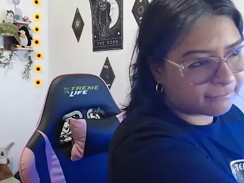 Mollyshake1 from StripChat