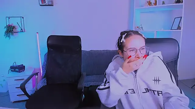 Girls: try live performances with matured performers, from dancing to quirks, in a variety of beautiful sex cams.