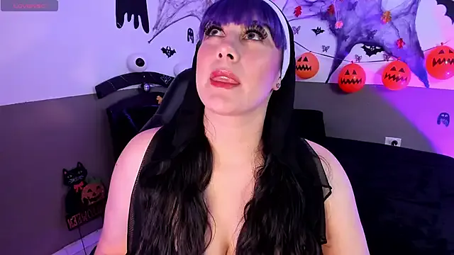 Monserrat_Cute_ from StripChat is Freechat